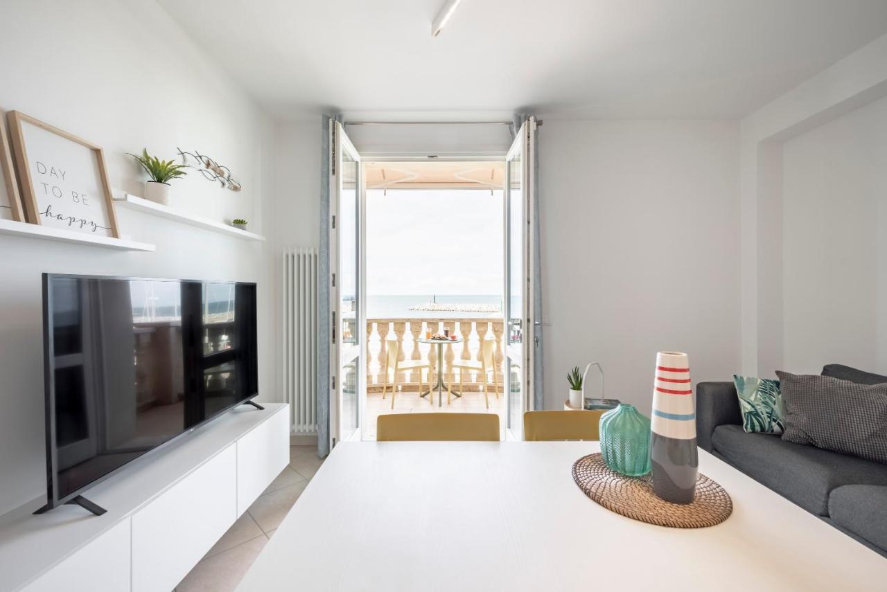 Sea View Apartment サン·ヴィンチェンツォ エクステリア 写真